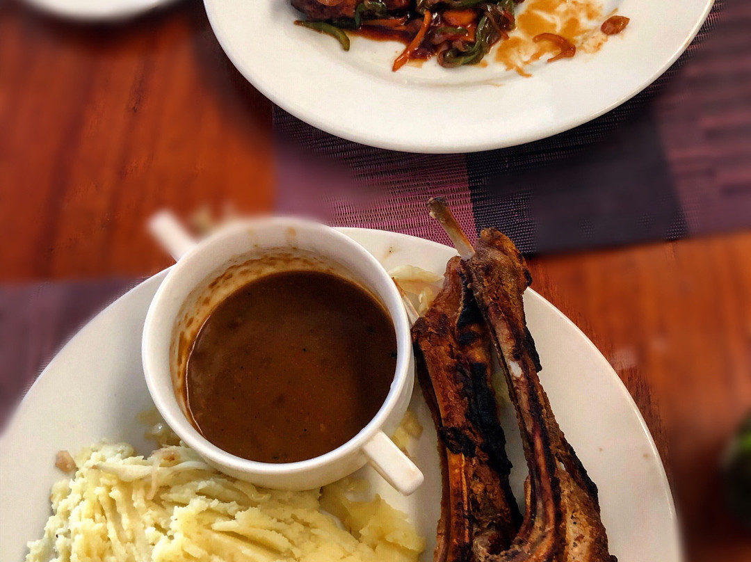 Gold Crest Hotel Mwanza主图