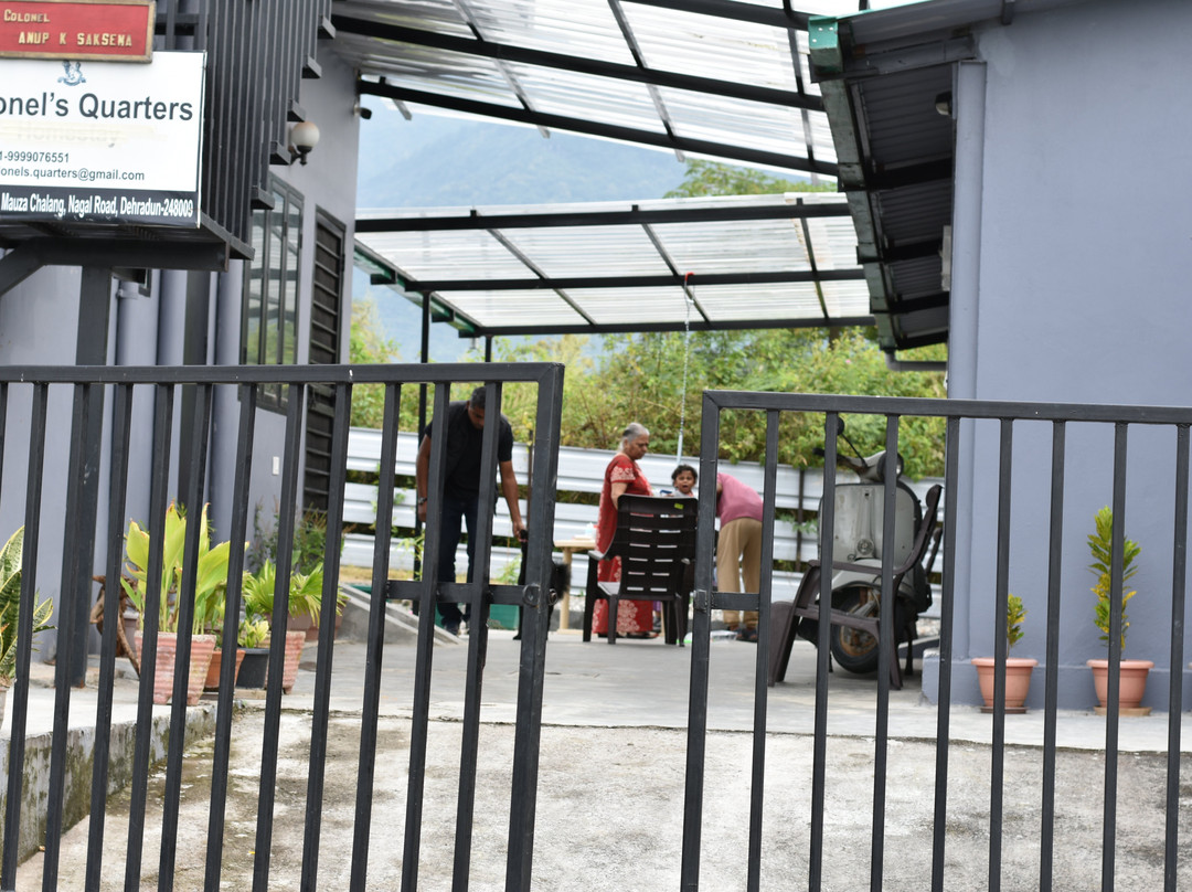 Colonel's Quarters主图