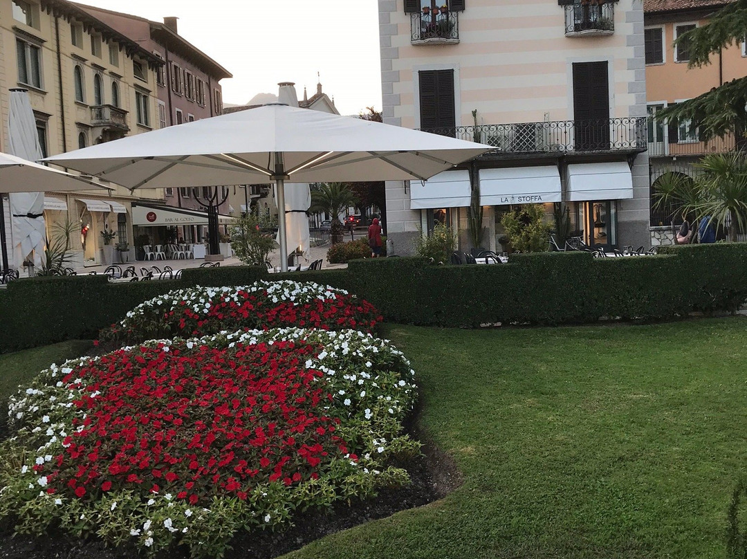 Passeggiata Kurpromenade-加尔多内里维耶拉必去景点