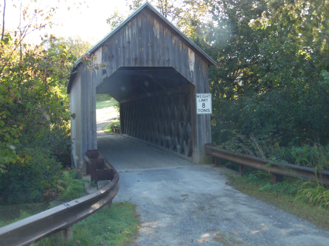 Halpin Covered Bridge-Middlebury必去景点