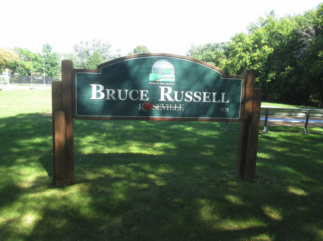 Bruce Russell Park景点图片