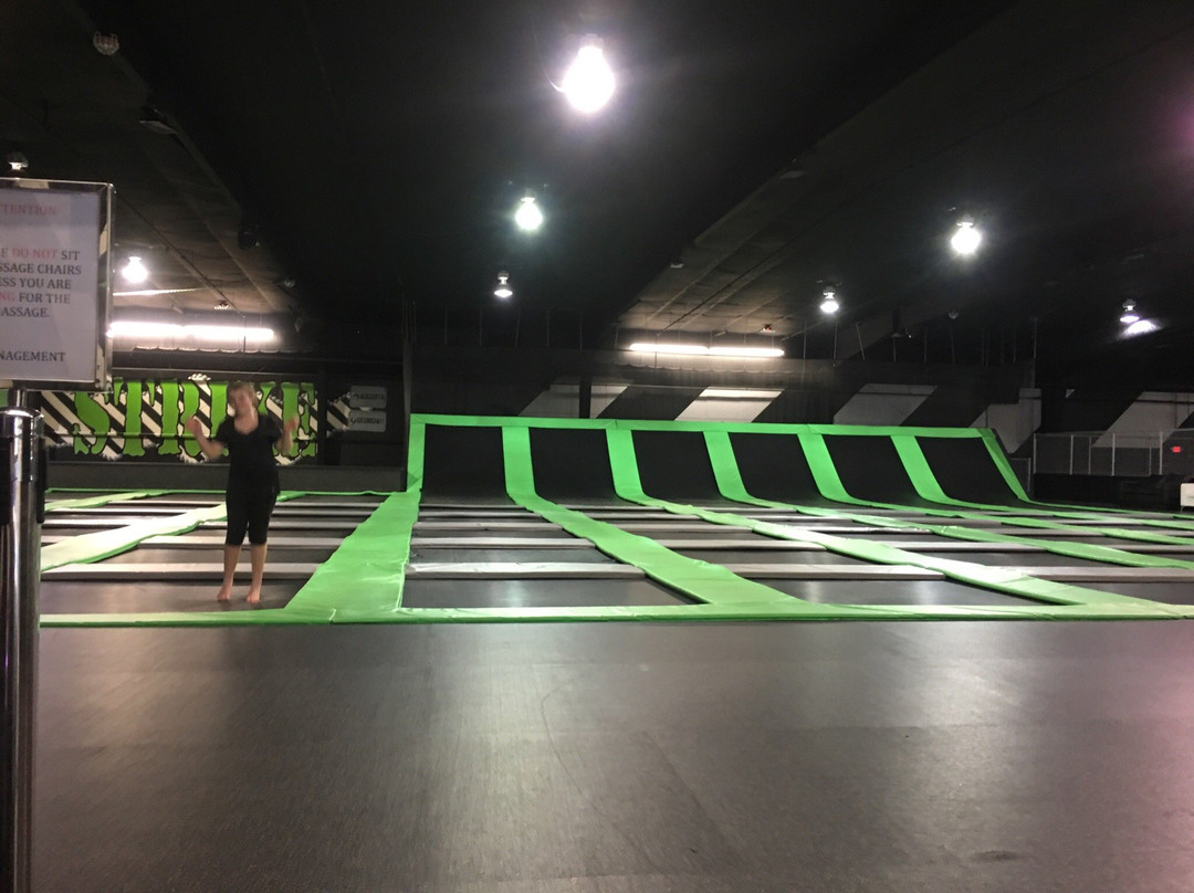 Hephzibah旅游景点-DEFY Augusta - AirStrike Extreme Air Sports