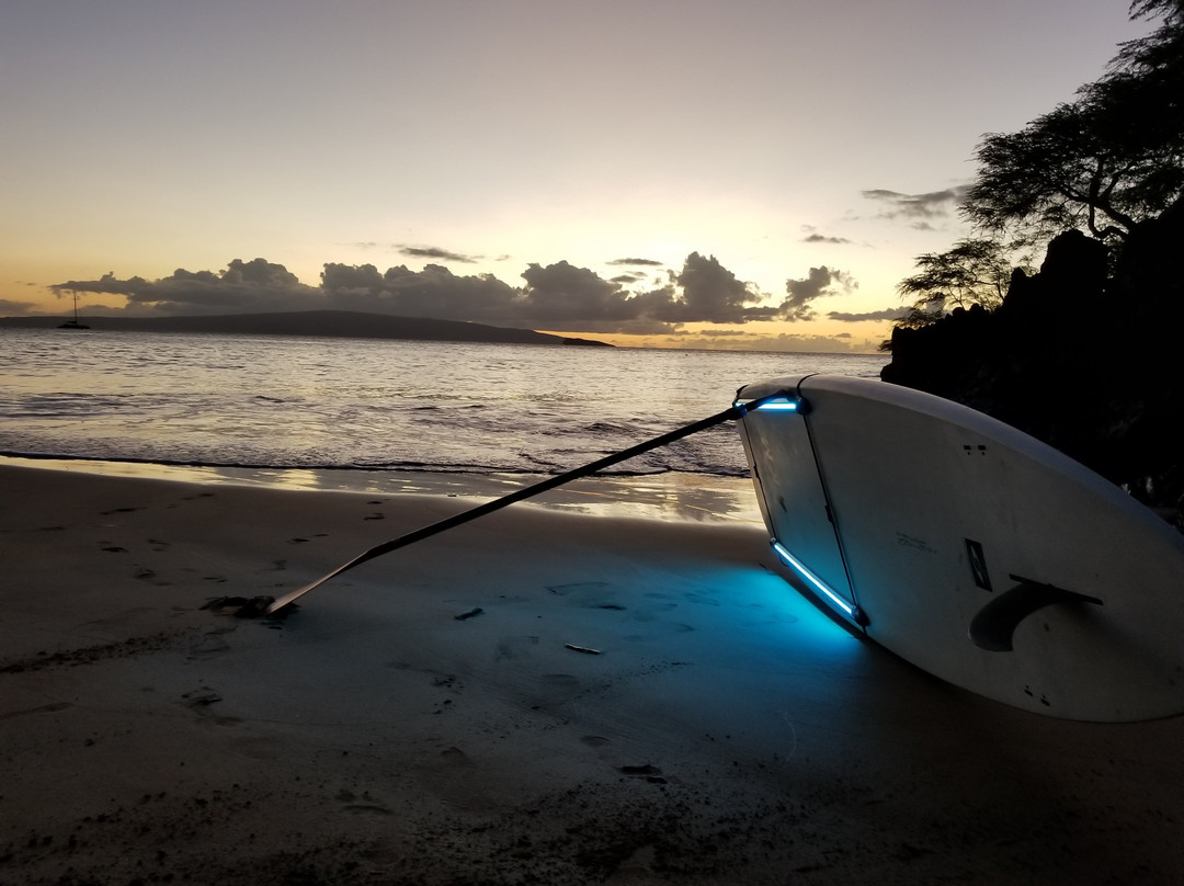 Glow SUP Maui景点图片