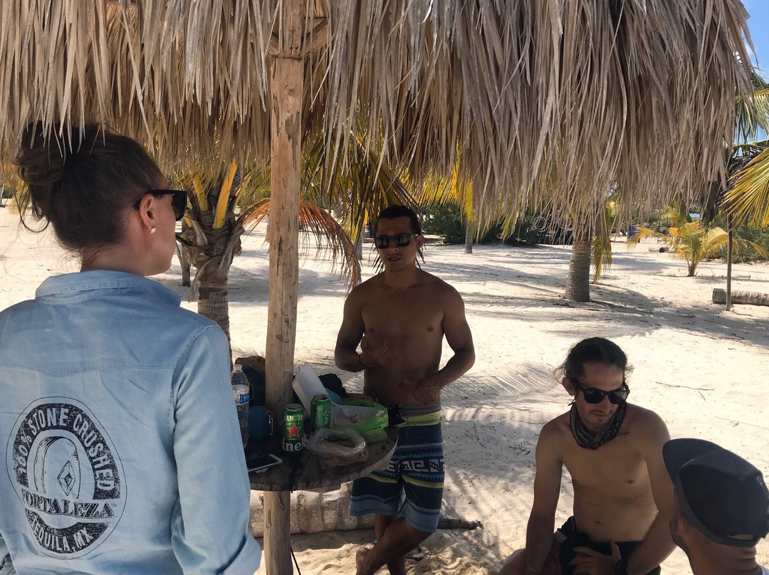 Alphakite Kitesurf School-Progreso必去景点