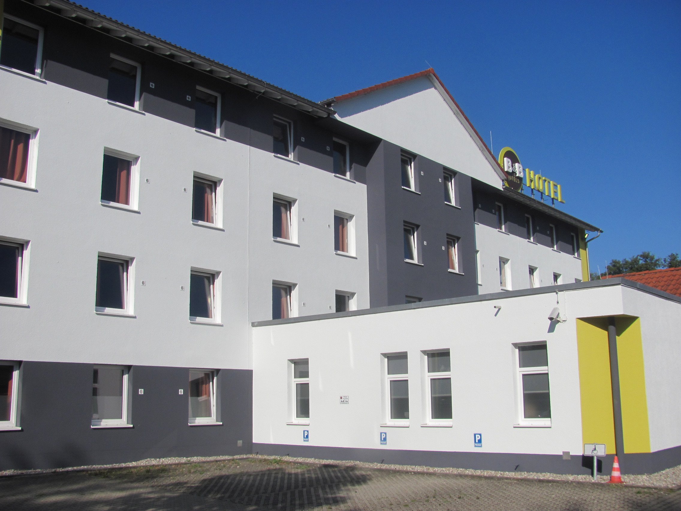 B&B Hotel Freiburg-Nord-浴室