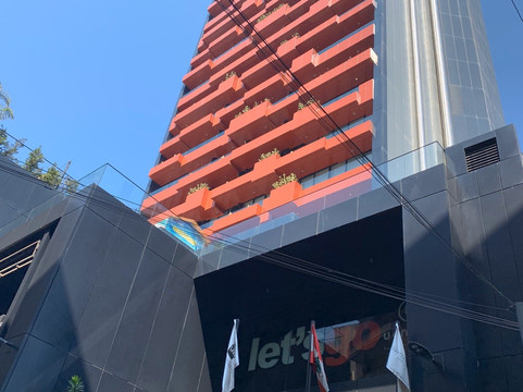 1866庭院套房酒店主图