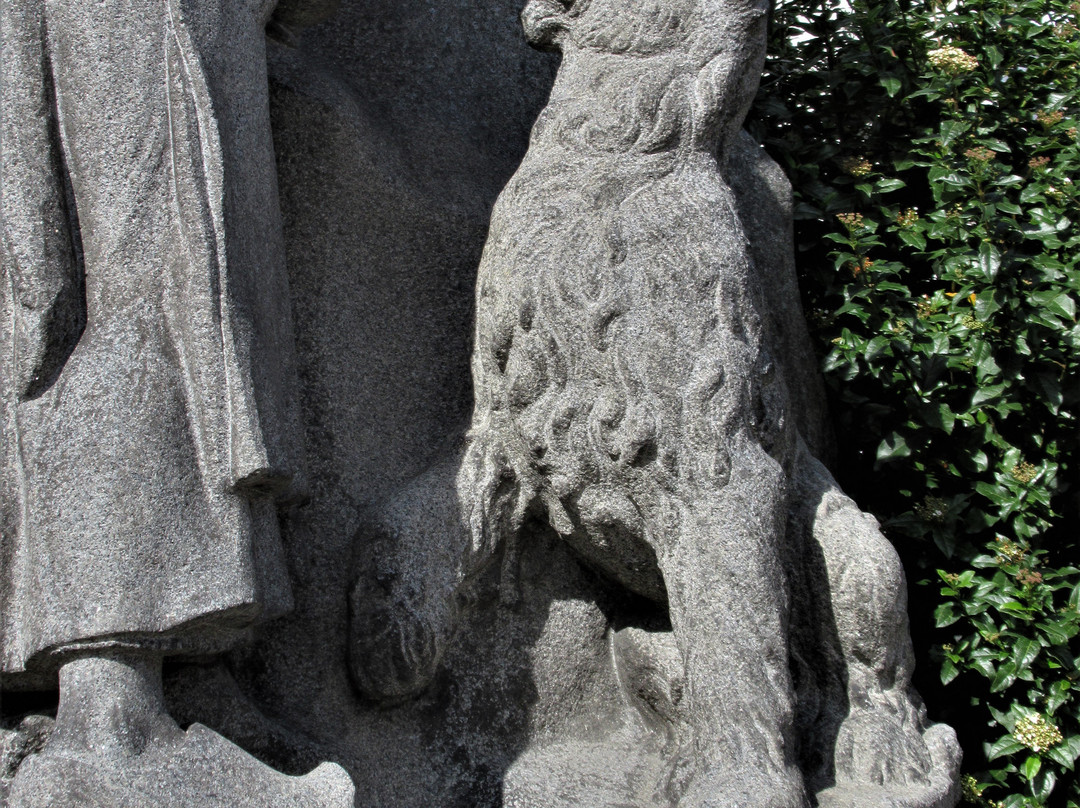 Monument aux bienfaiteurs-Romainville必去景点