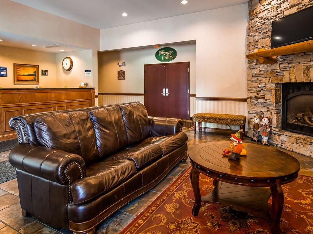 泰孔德罗加贝斯特韦斯特优质套房酒店主图