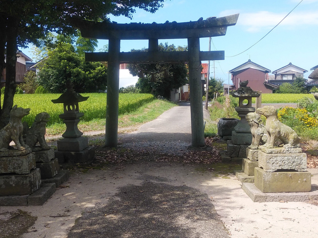 Toyosaka Shrine景点图片