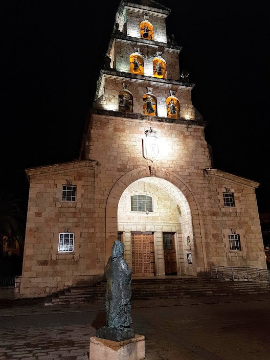 Iglesia of La Asuncion-Cangas de Onis必去景点