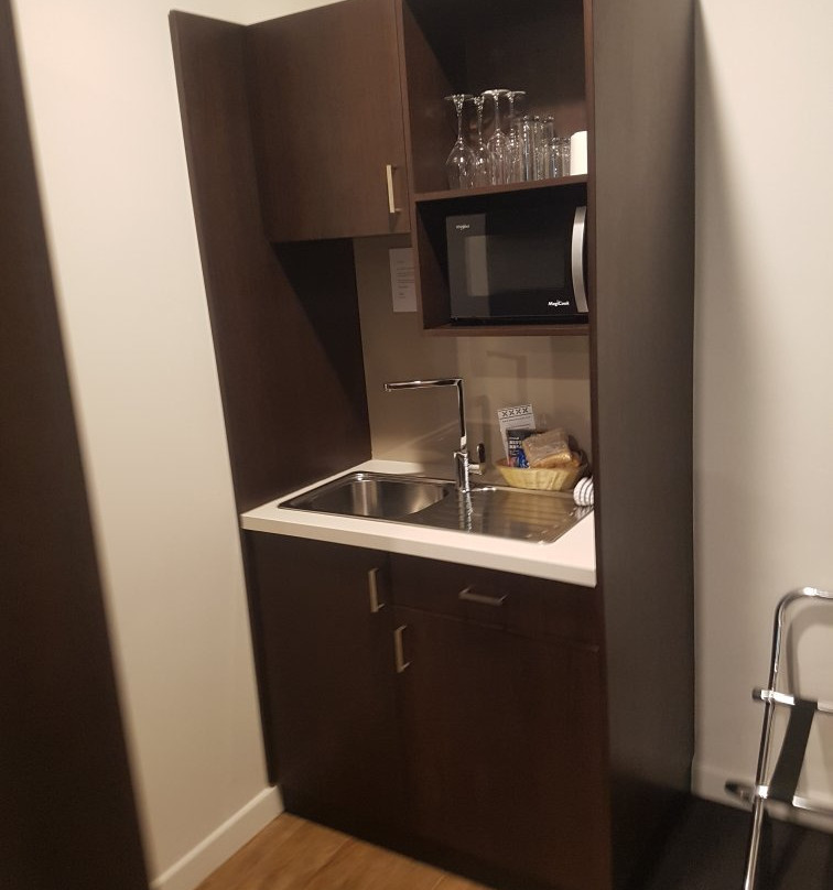 奎斯特苏瓦酒店主图