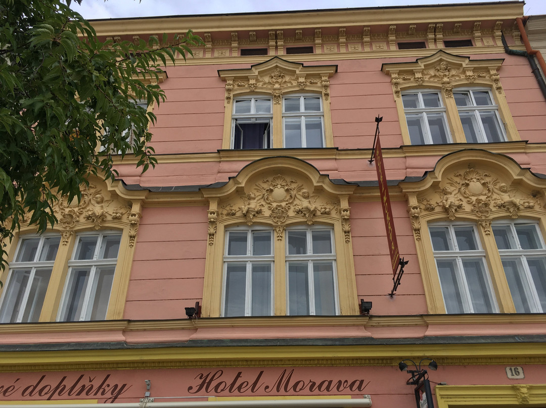 摩拉瓦酒店主图