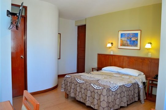 Primavera Plaza Hotel-官方