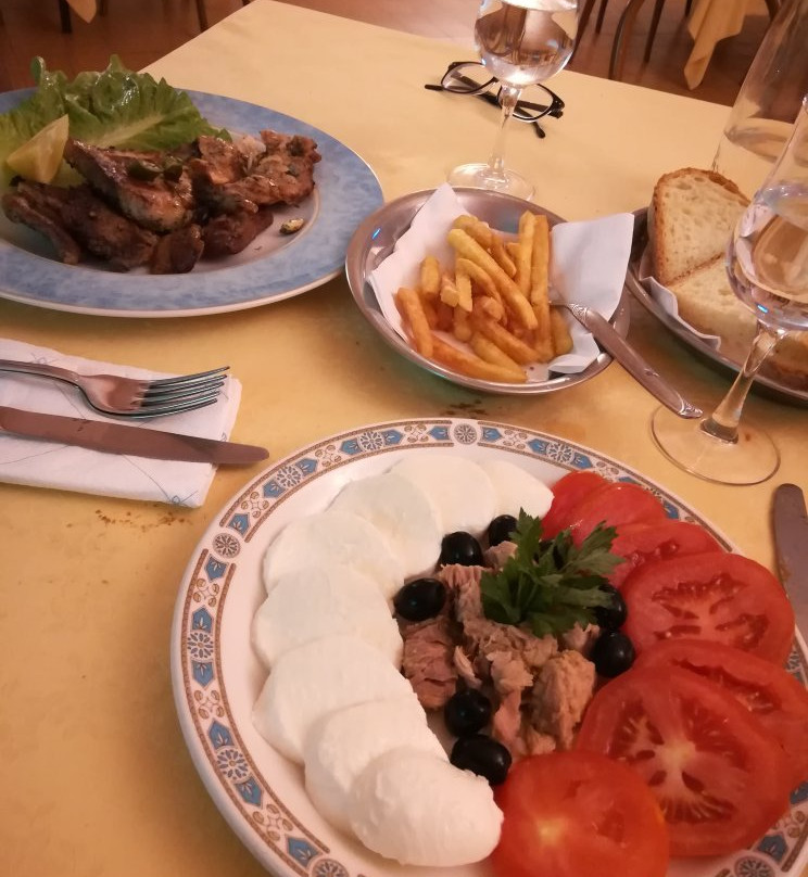 Falconara Marittima酒店住宿-Hotel Tenda Verde