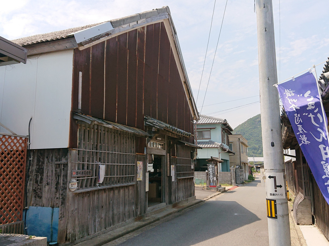 Higashi Kagawa Tebukuro Gallery景点图片