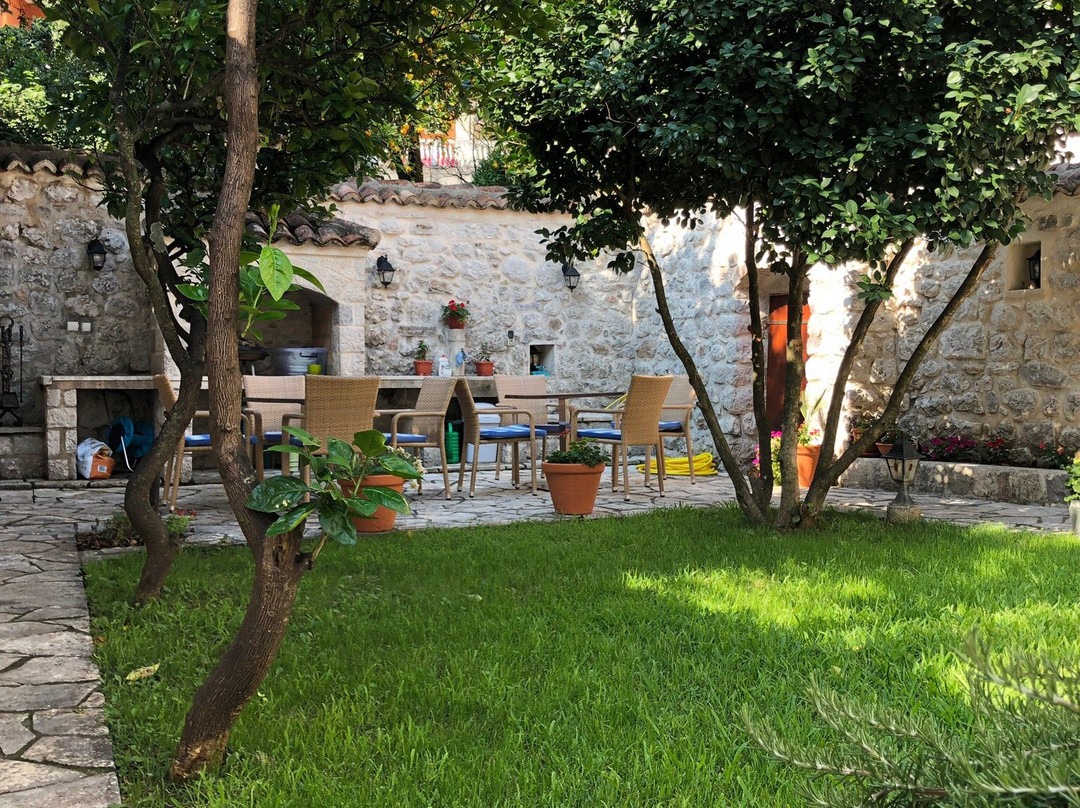 Vila Gina Apartments