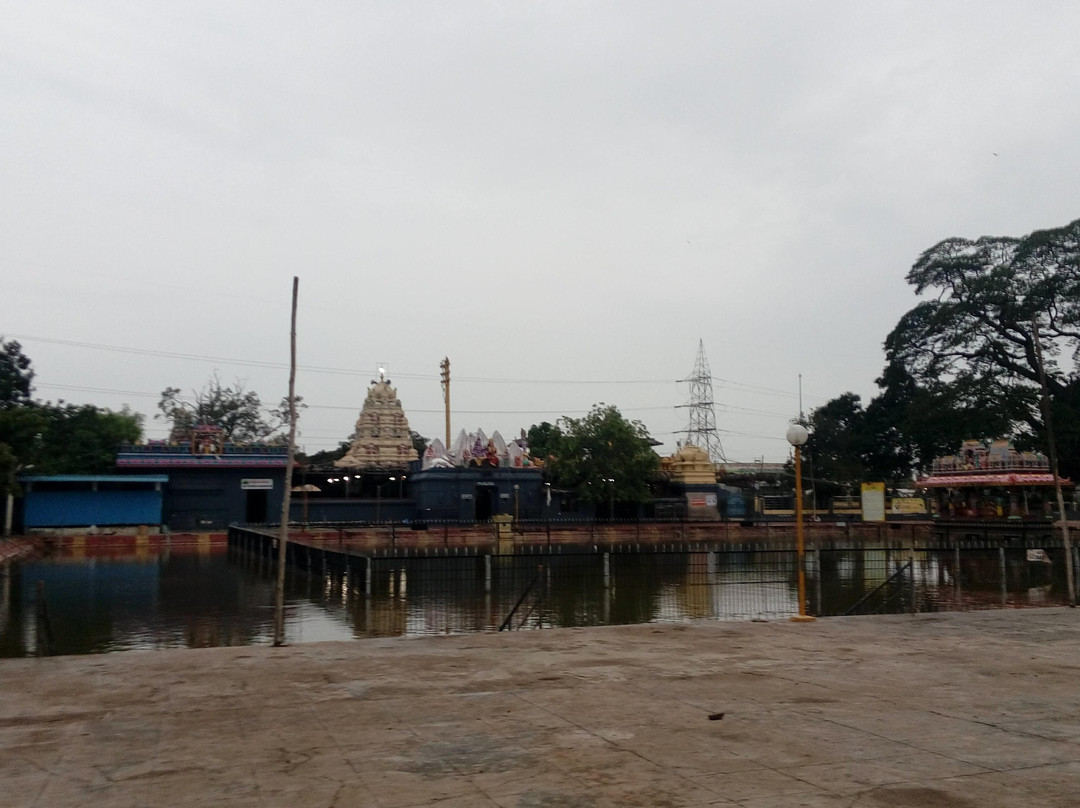 Sri Kukkuteswara Swamy Temple景点图片