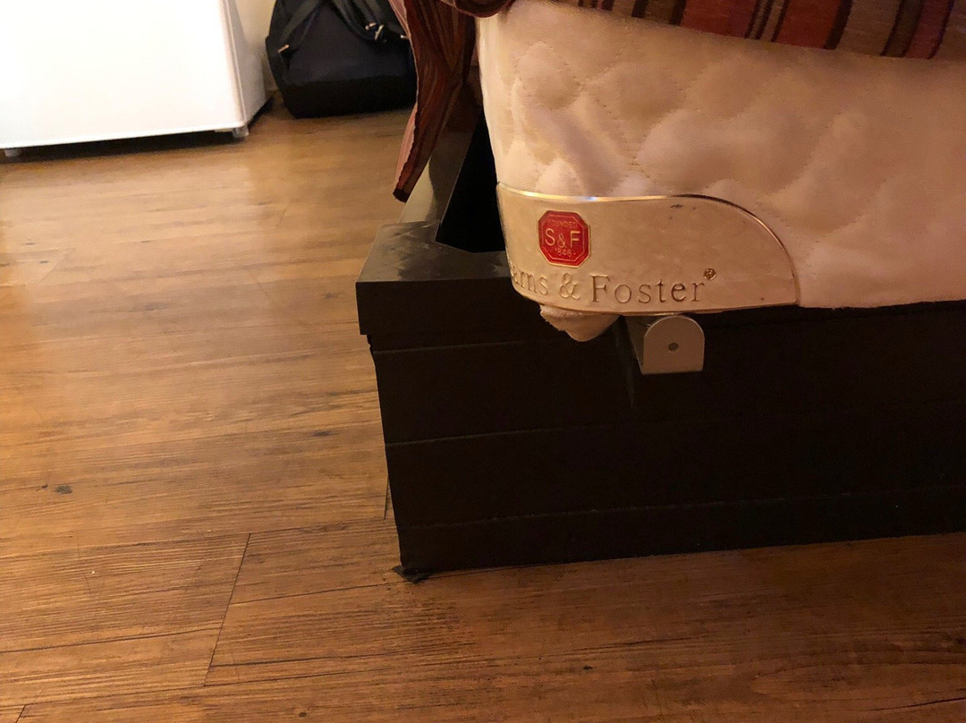 Eagle Crater Lake Inn主图