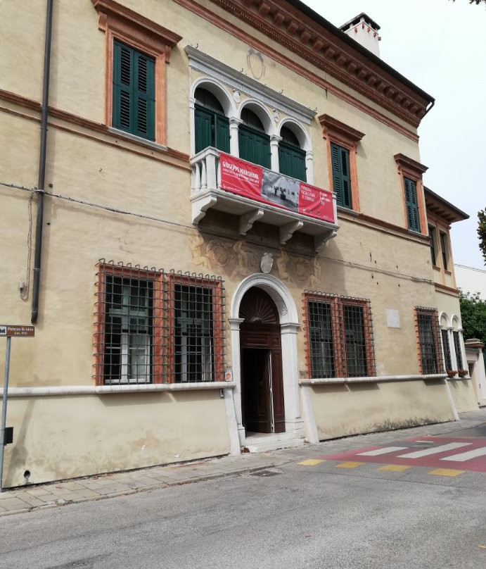 Biblioteca - Cittadella della Cultura-Lendinara必去景点