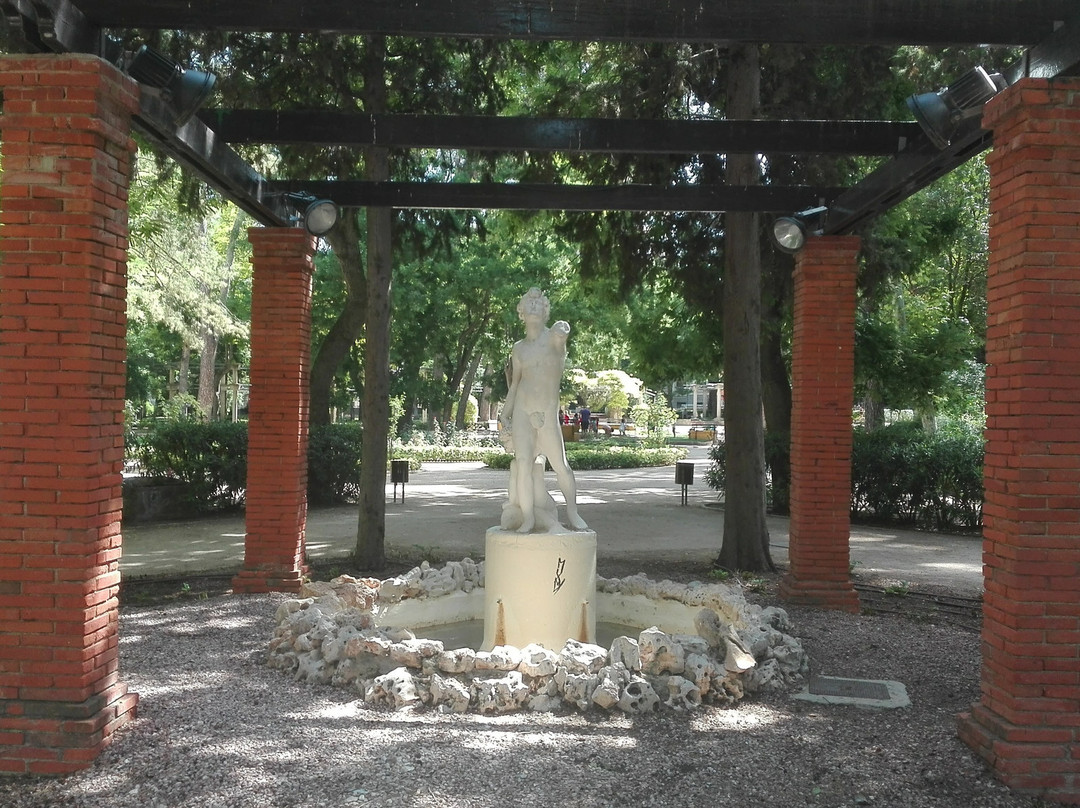 Parque de Abelardo Sanchez景点图片