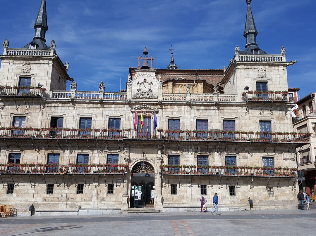 Plaza Mayor de León景点图片
