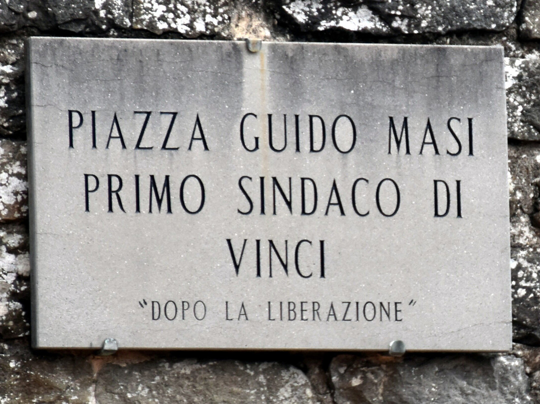 Piazza Guido Masi-芬奇必去景点