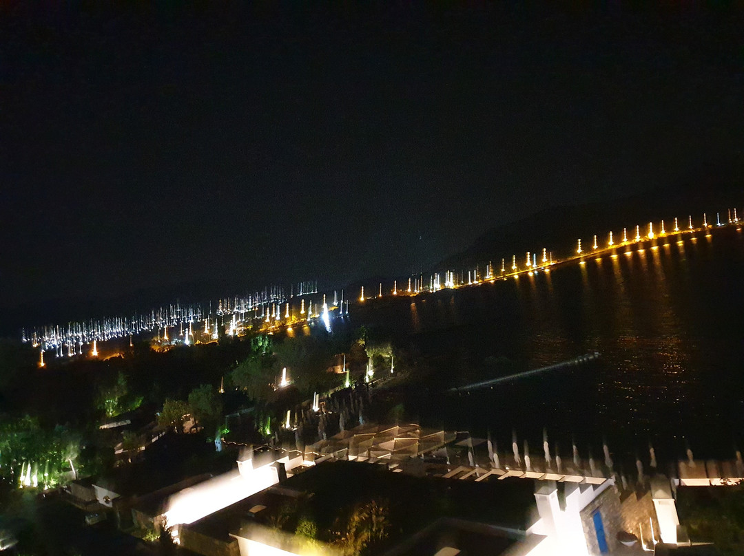 拉格尼西度假酒店主图