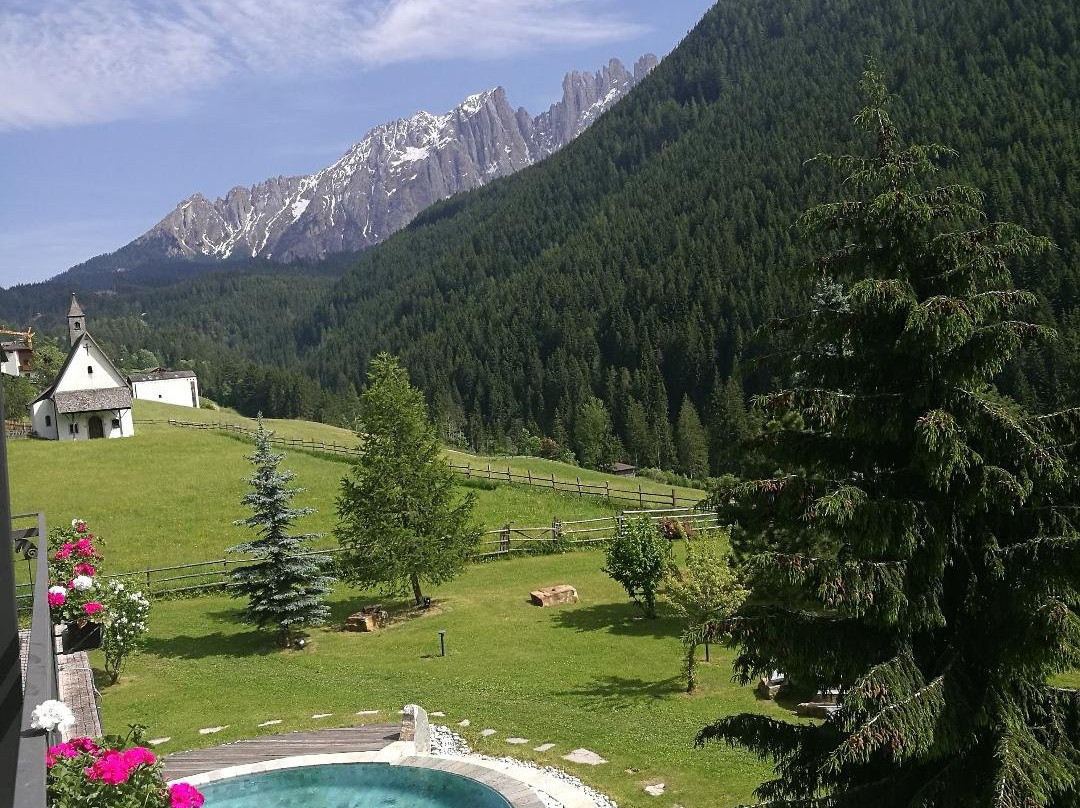 波斯特罗曼蒂克酒店主图