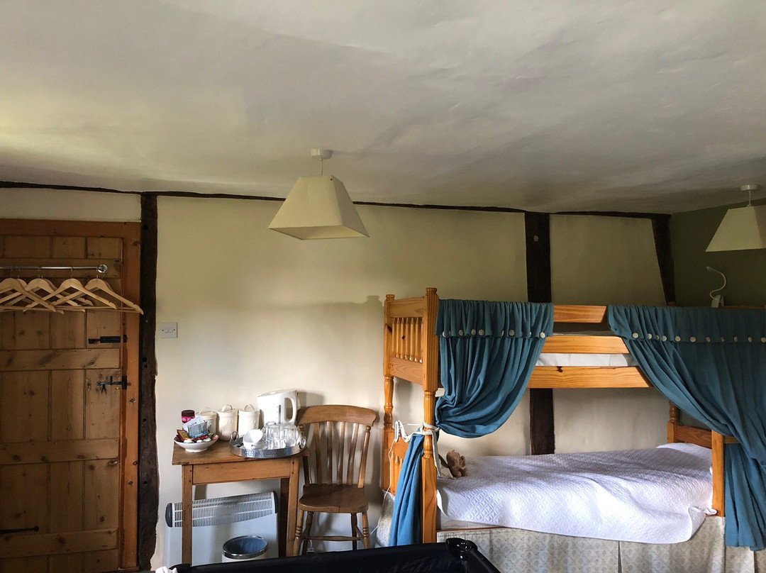 Bulltown Farmhouse Bed and Breakfast主图