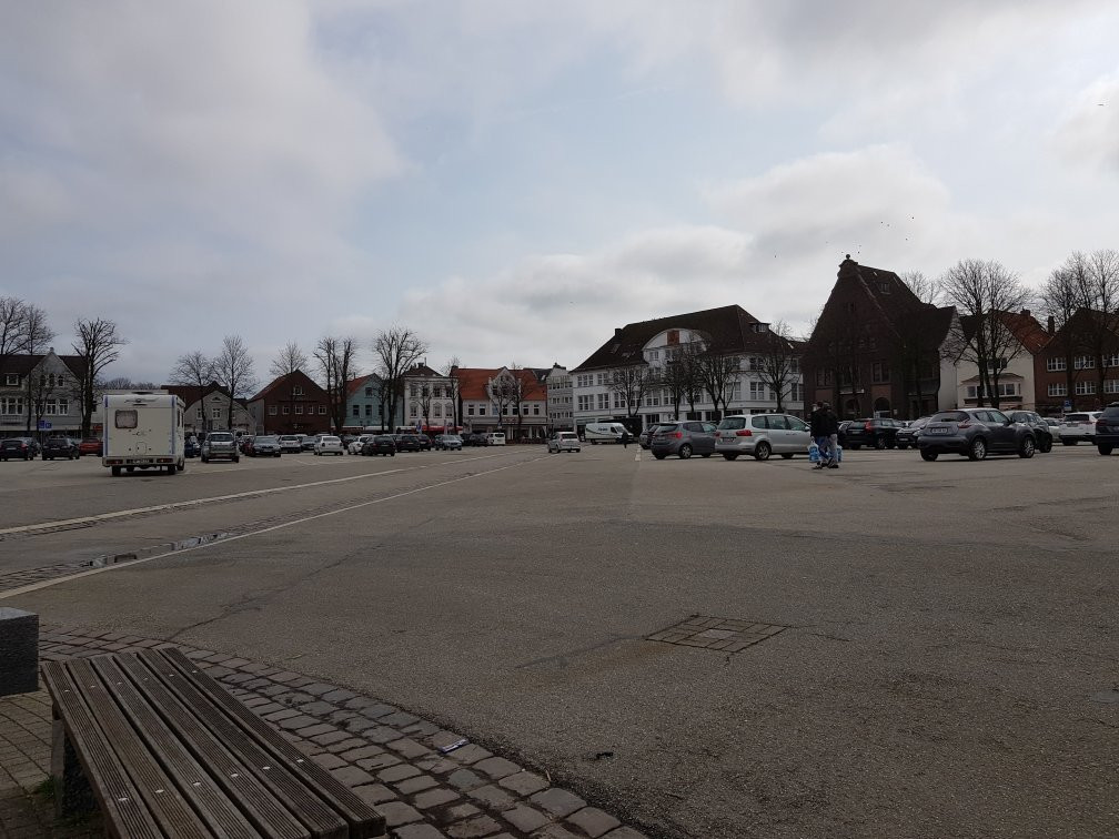 Heider Marktplatz景点图片