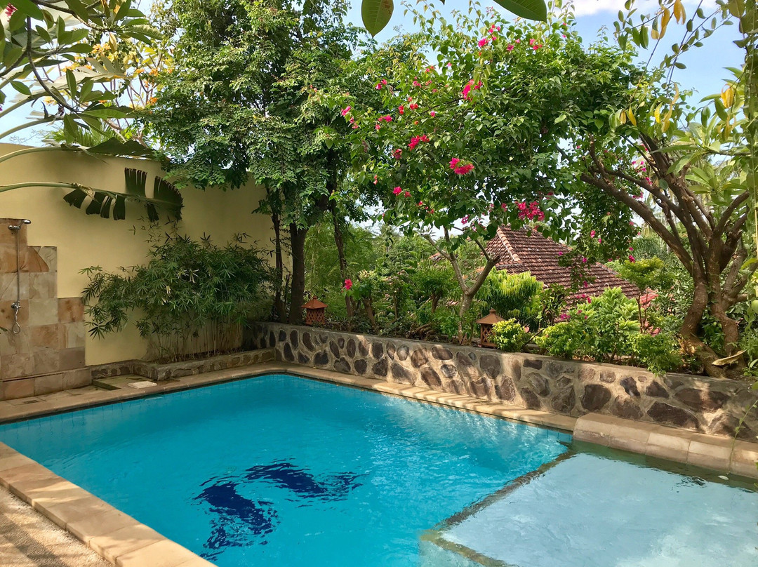 Villa Lumbalumba Lovina Bali主图