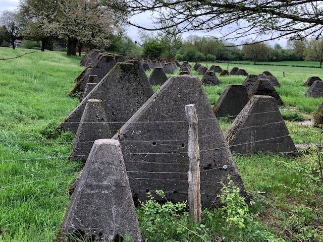 Siegfried Line - Dragon's Teeth景点图片