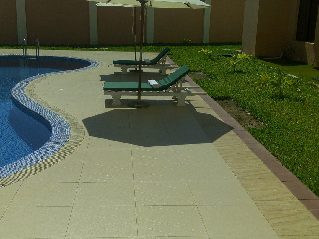 Luwa Evergreen Hotel主图