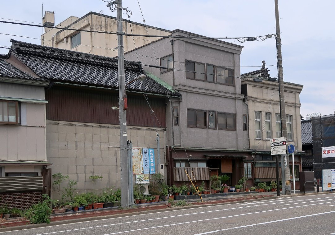 Shiozaki Shoko Honsha-高冈市必去景点