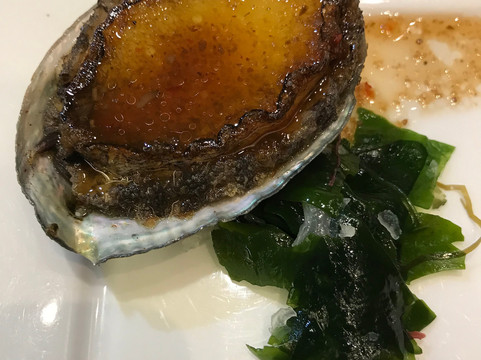 Monolith Tower主图