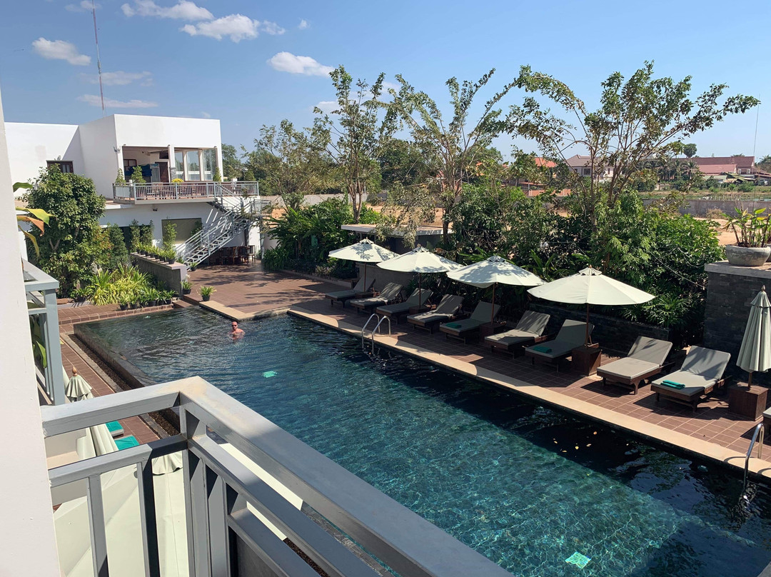 Green Amazon Residence Hotel