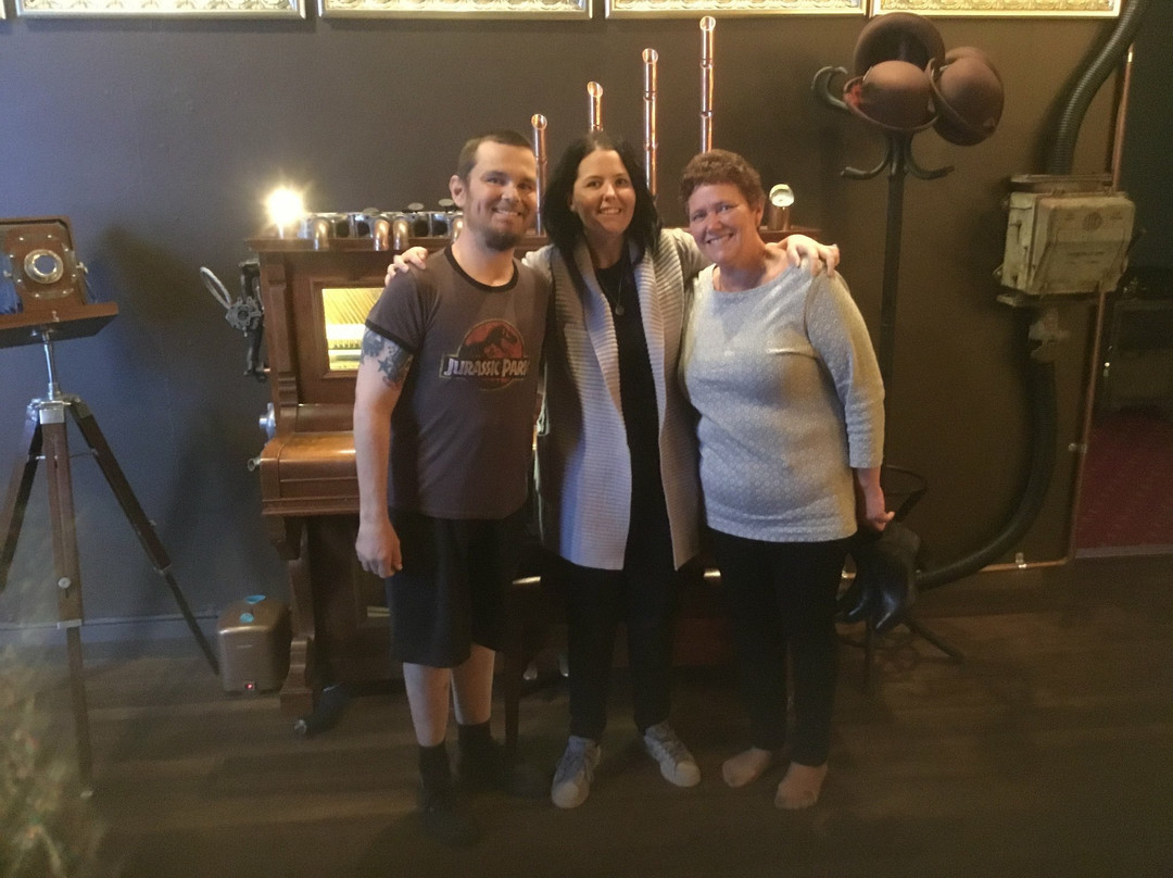 Breakout Bar & Escape Rooms-卧龙岗市必去景点