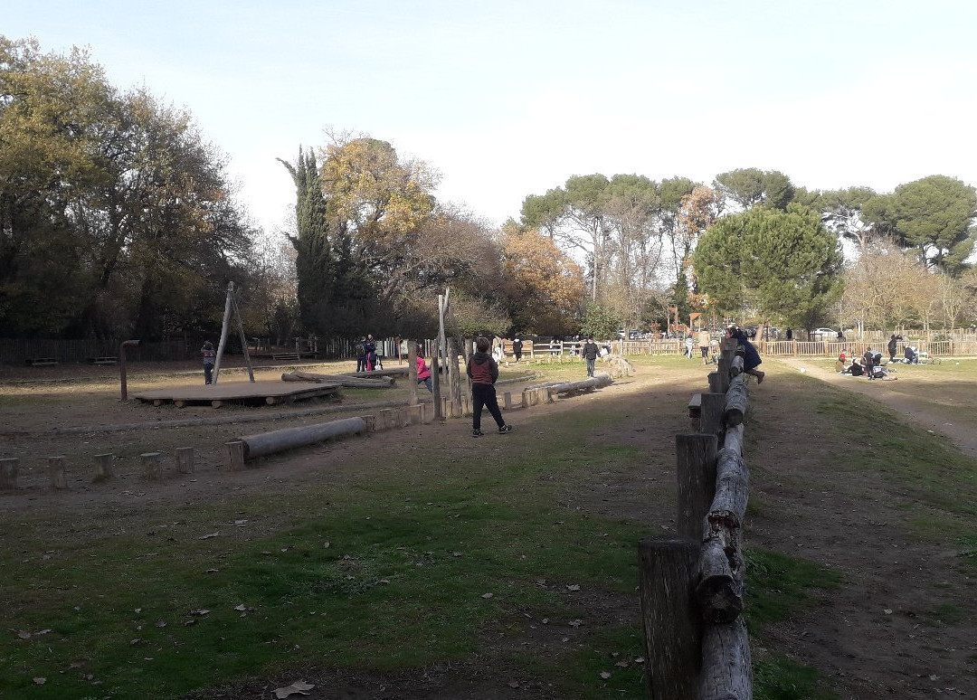 Parc de Vaugrenier景点图片