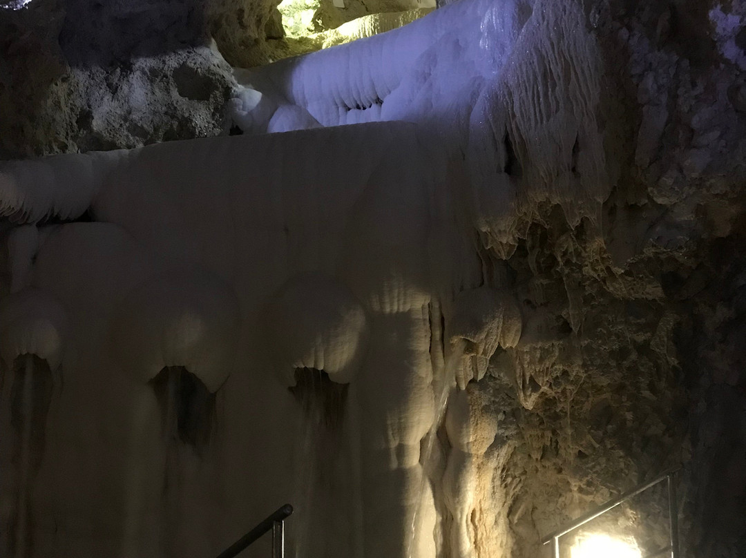 Cave Bath of Miskolctapolca景点图片