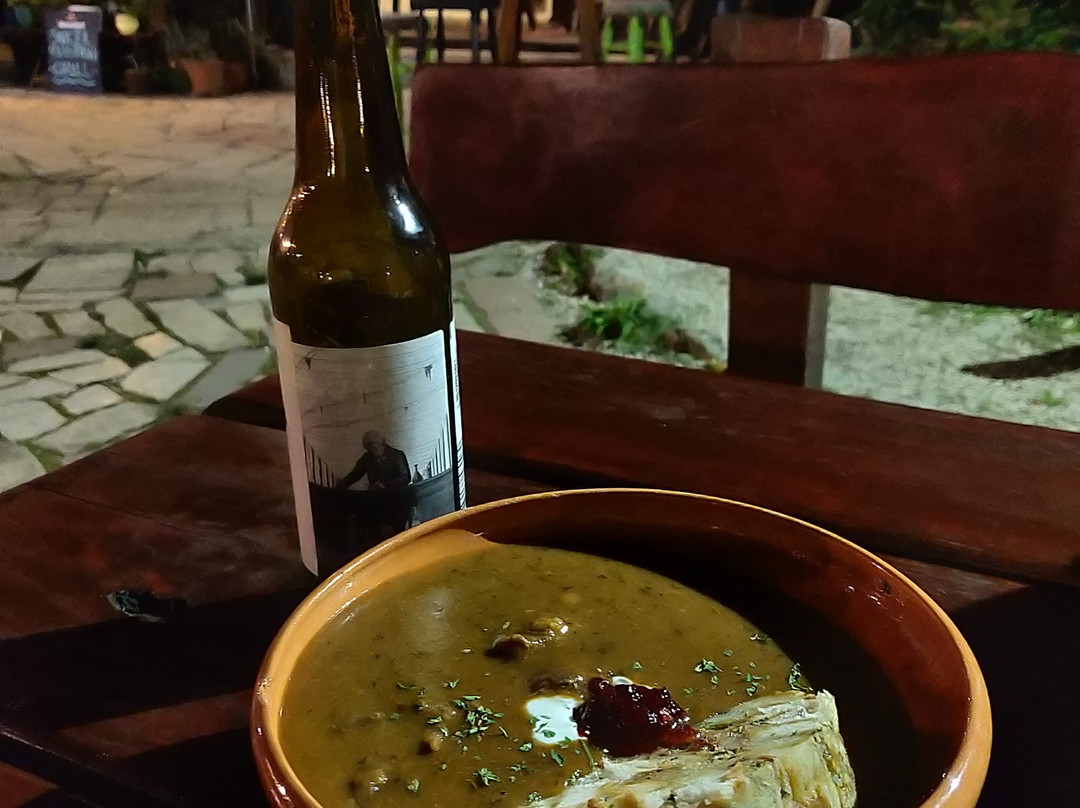 Kraljev Hrib Guesthouse主图