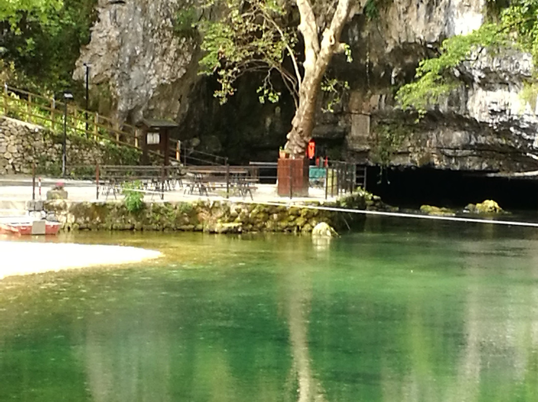 Grotte di Oliero景点图片