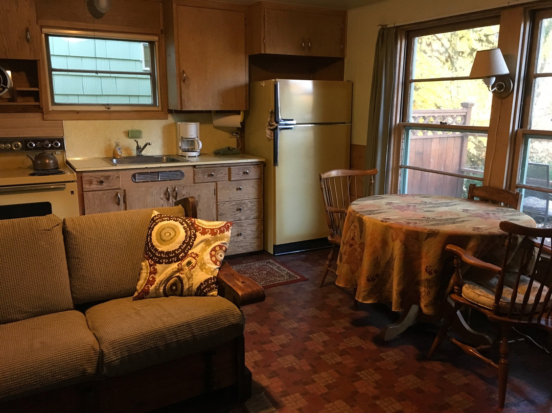 McKenzie River Inn主图