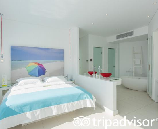 Petasos Beach Resort & Spa主图