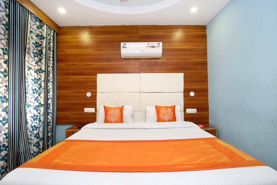 OYO 8622 Hotel Grand Inn主图