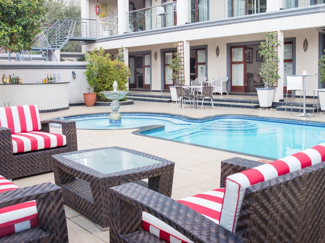 Inn and Out Plus Craighall