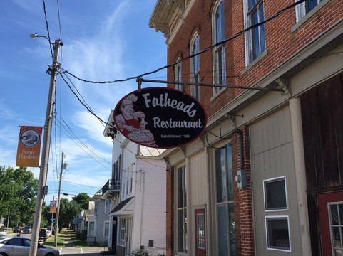 Attica餐馆和美食-Fat Head's Family Rest