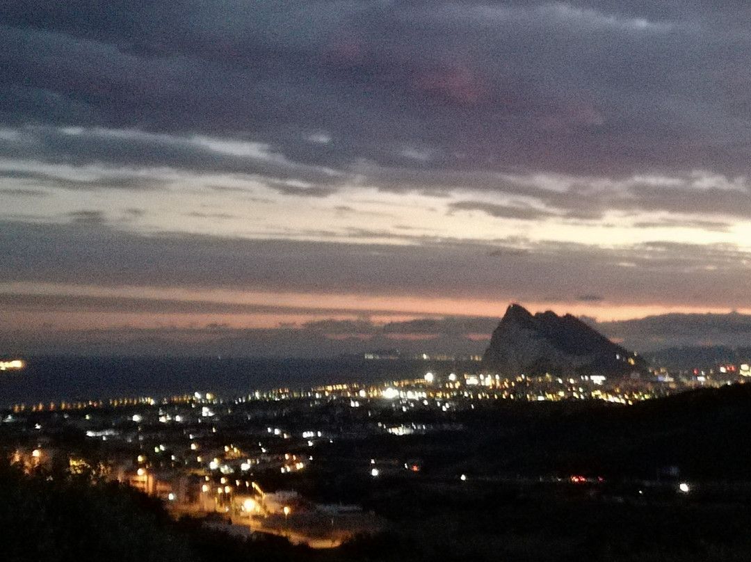 Mirador El Higueron-拉利内阿必去景点