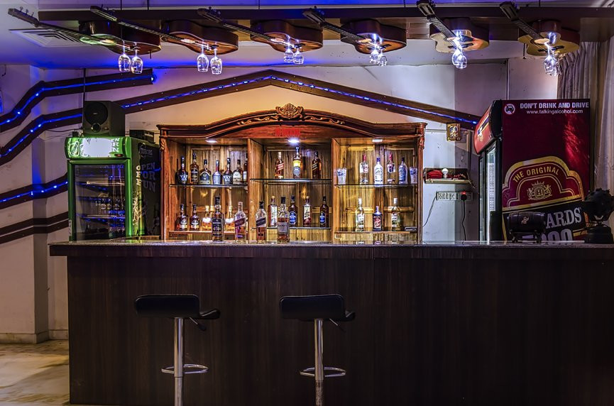 Hotel Akash Sarovar主图