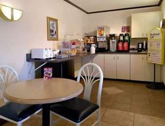 Days Inn by Wyndham Moss Point Pascagoula主图