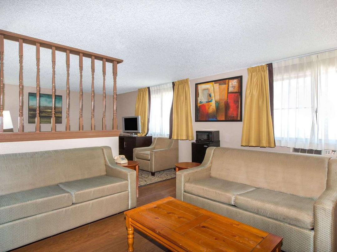 Super 8 by Wyndham Nampa主图